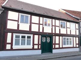 Haus Löcknitz - Ferienhaus in Lenzen (Elbe), жилье для отдыха в городе Lenzen