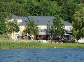 Strandhaus am Inselsee, hotel v destinácii Güstrow v blízkosti letiska Rostock-Laage Airport - RLG