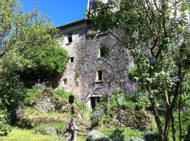 Le petit Fort Fleuri, vakantiehuis in Bellac