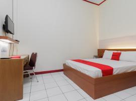 KoolKost Syariah near Ayani Mega Mall Pontianak, vakantiewoning in Pontianak