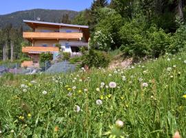 Holiday Home Zillertal - Haus Gigl, hotel with parking in Bruck am Ziller
