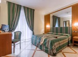 Raeli Hotel Regio