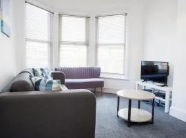 MyCityHaven - 3 bedroom Shirehampton flat near Avonmouth & M4