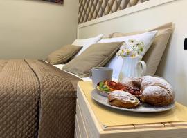 La Margherita Apartment, serviced apartment in Castellammare di Stabia