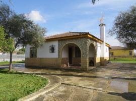 CHalet aeropuerto Sevilla, hôtel à Séville