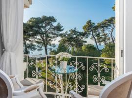 Apartment Hannah, hotel cerca de Palacio de Rigo, Novigrad Istria