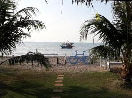 บ้านพักวิตามินซี จันทบุรี, beach hotel in Chao Lao Beach