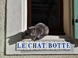 Le Chat Botté - Vankantiehuis in Languedoc-Roussillion, bed and breakfast a Routier