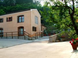 agriturismo la scuderia, cottage in Galzignano