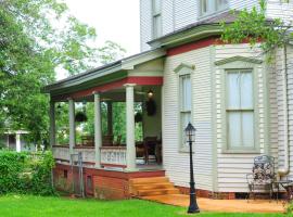 Hardeman House Bed and Breakfast, bed & breakfast i Nacogdoches