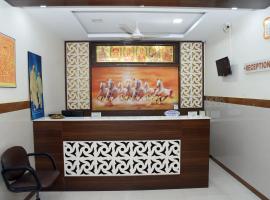 ์ฟฐ๋ฐ์ฝ๋จ์ ์์นํ ํธํ
Mp Residency