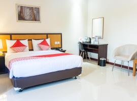 Hokkie Hotel Punggur Batam: Nongsa şehrinde bir otel