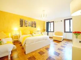 Calle dei Fabbri Apartment