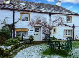 Westside Cottage, Newby, Clapham, Yorkshire Dales National Park, Famous Three Peaks, Near The Lake District, Pets are Welcome