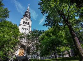 The Grey Nuns Residence by Concordia University, hotel in Downtown Montreal, Montréal