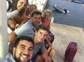 Play to Live San Blas, παραλιακό ξενοδοχείο σε El Porvenir