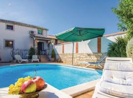 Holiday House Marina, hotel a Krunčići