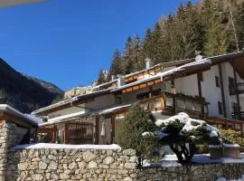 Residenz Feldmühle unterhalb der Burg Taufers