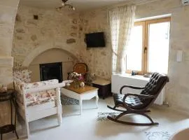Ioanna House