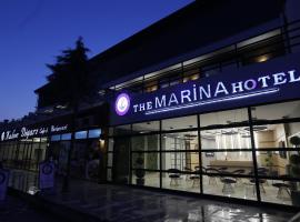 Burhaniye Marina Boutique Hotel โรงแรมในBurhaniye