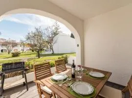 LovelyStay - Green Oasis Villa