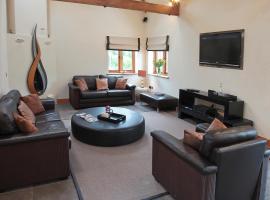 Whytings Stud Barn 1, hotel with parking in Horsham