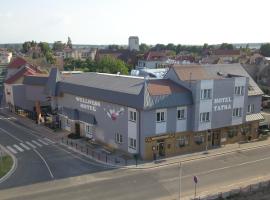 Wellness Hotel Tatra, hotel v Novém Bydžově