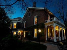 Lamberson Guest House, bed & breakfast σε Galena