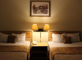 Hotel Mediterraneo Plaza, hotell i San Salvador