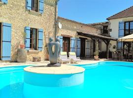 Luxury B&B Maison à votre Santé, in Bordeaux wine region，位于Savignac-de-Duras的度假短租房