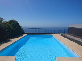 Loreto Luxury, hotel in Arco da Calheta