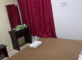 Kereta, hotel v destinaci Ranau