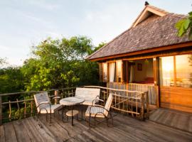 Boa Hill Surf House, aldeamento turístico em Nembrala