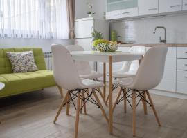 Apartment Vir with free private parking