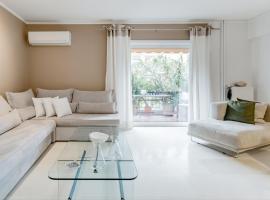 Athenian Riviera Beach Apartment, viešbutis Atėnuose, netoliese – Alimos prieplauka