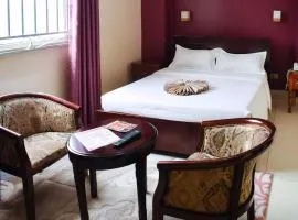 Diamonds Hotel Kampala