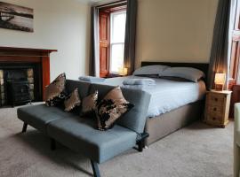Thorshaven Apartment, Orkney, hotel with parking in St Margaret's Hope