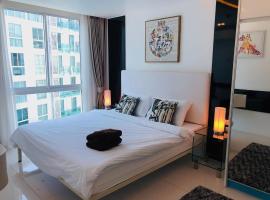 POOL VIEW 1 Bedroom in City Center Residence, hotel in Nong Prue