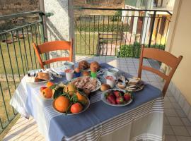 Casa Grazia, hotel v destinaci Magreglio