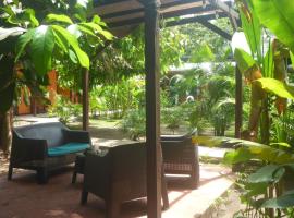 Aracari Garden Hostel, hotel v destinaci Tortuguero