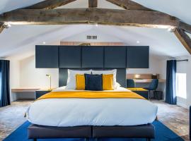 le tilia, hotel with parking in Joux