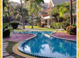 ห้องชุด 2 ห้องนอน ริมหาด ณ บ้านทะเลสำราญ ชะอำ, apartmen di Ban Khlong Khot