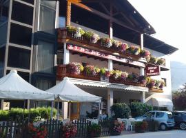 Albergo Bellavista, hotel v destinaci Castello Tesino