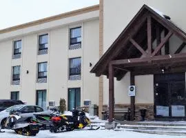 red maple inn and suites