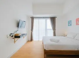 Simple Furnished Studio Casa De Parco Apartment By Travelio