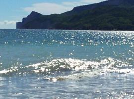 A&B BEACH RESORT, Hotel in Alijogan