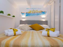 Little House, hotel in zona Porto Piccolo, Siracusa