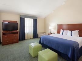 Holiday Inn Cape Cod-Falmouth, an IHG Hotel, hotelli kohteessa Falmouth