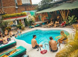 Viajero Hostel Cali & Salsa School，卡利的青年旅館