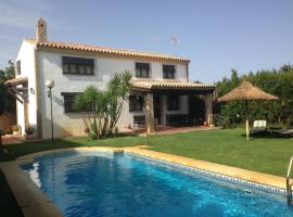 Albara, country house in Conil de la Frontera